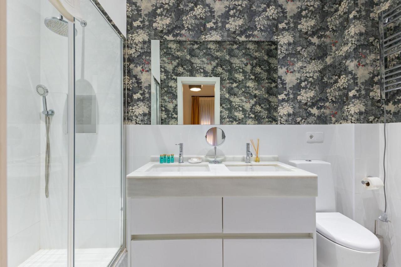 Ohliving Cathedral Apartman Sevilla Kültér fotó