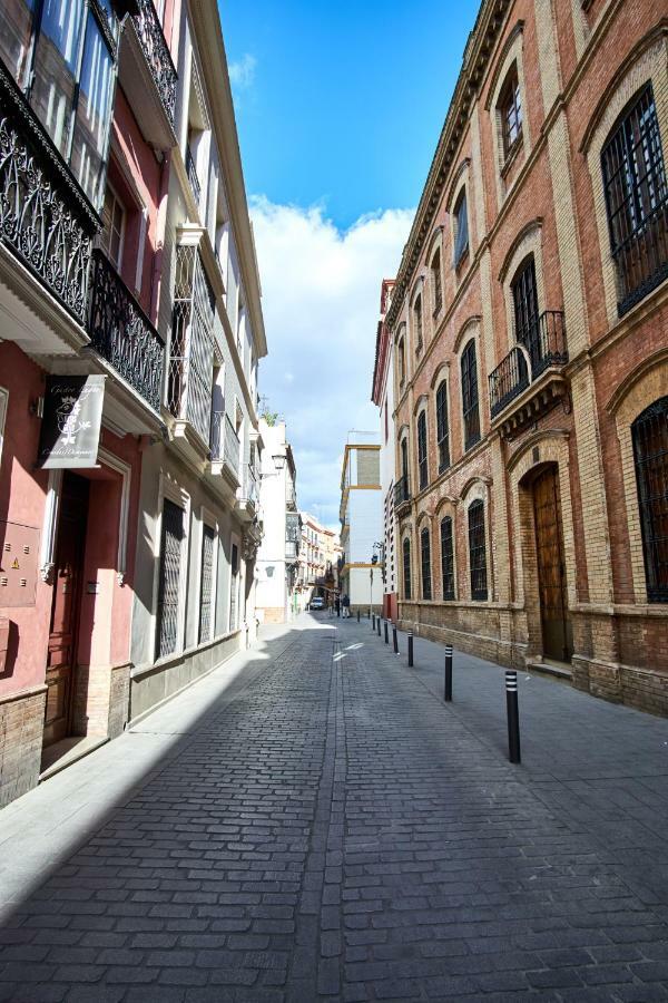 Ohliving Cathedral Apartman Sevilla Kültér fotó