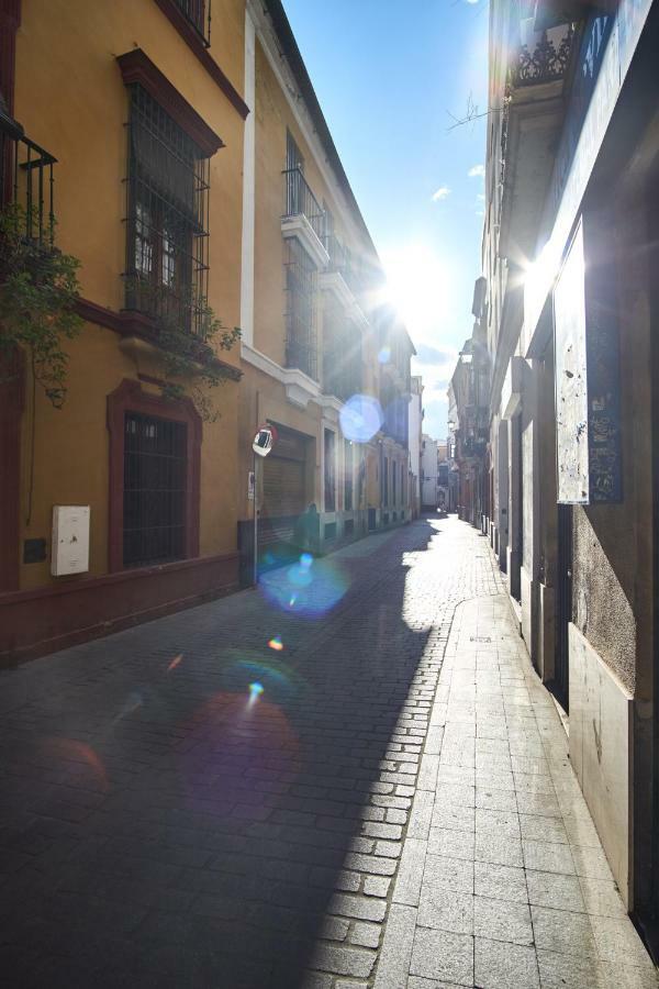 Ohliving Cathedral Apartman Sevilla Kültér fotó